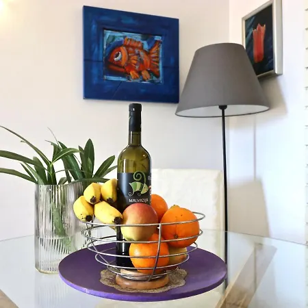 Maestral Apartment